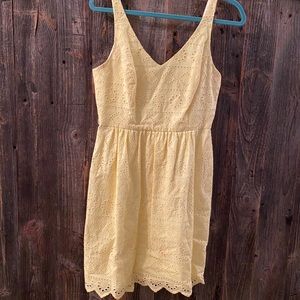 Vineyard vines dress